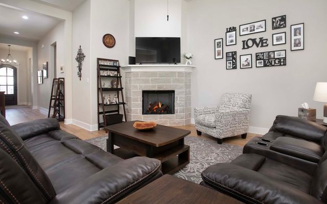 7434 Waterview Square, Tyler, TX 75703