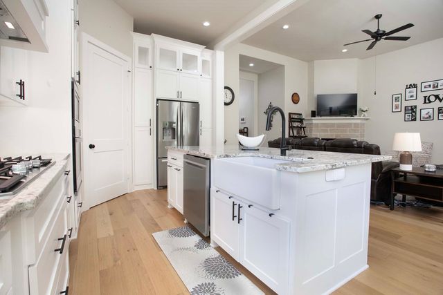 7434 Waterview Square, Tyler, TX 75703