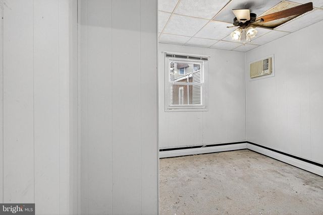 2212 S CARLISLE ST, Philadelphia, PA 19145