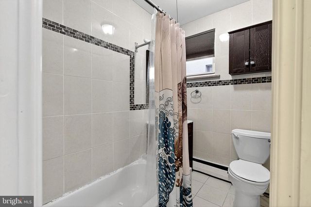 2212 S CARLISLE ST, Philadelphia, PA 19145