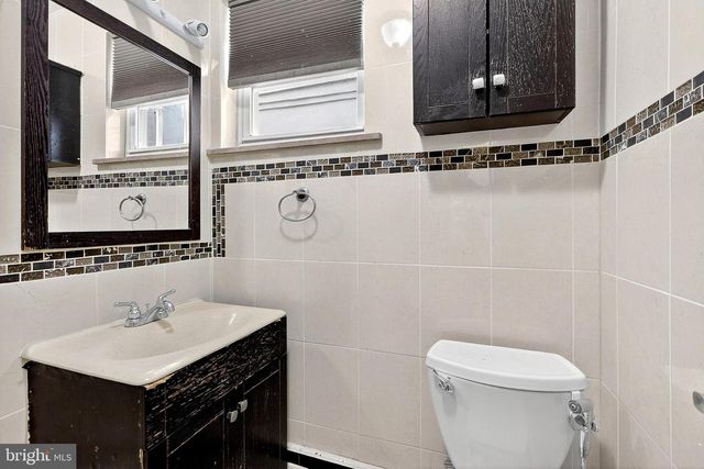 2212 S CARLISLE ST, Philadelphia, PA 19145