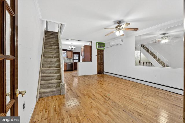 2212 S CARLISLE ST, Philadelphia, PA 19145