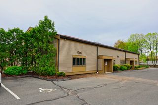 200 N Main St 11, East Longmeadow, MA 01028