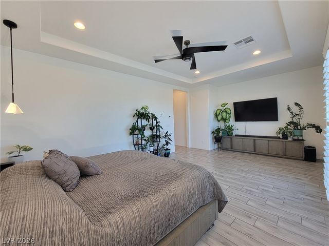 8740 South Pioneer Way, Las Vegas, NV 89113