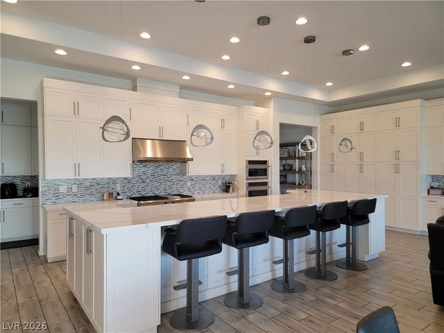 8740 South Pioneer Way, Las Vegas, NV 89113