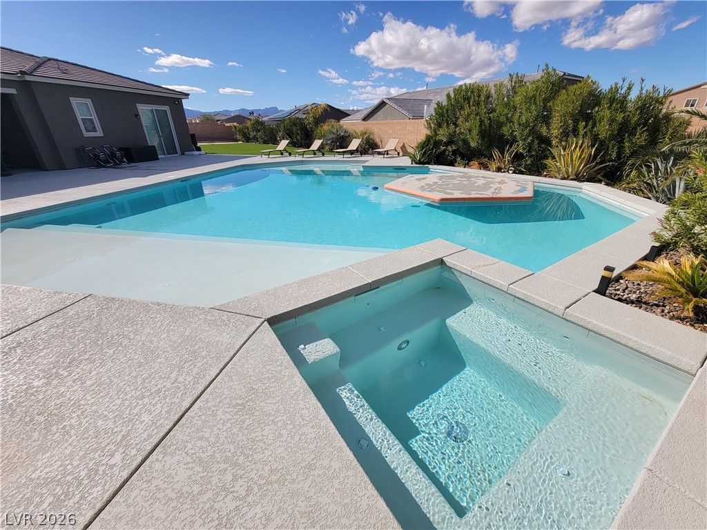 8740 South Pioneer Way, Las Vegas, NV 89113 — photo 3