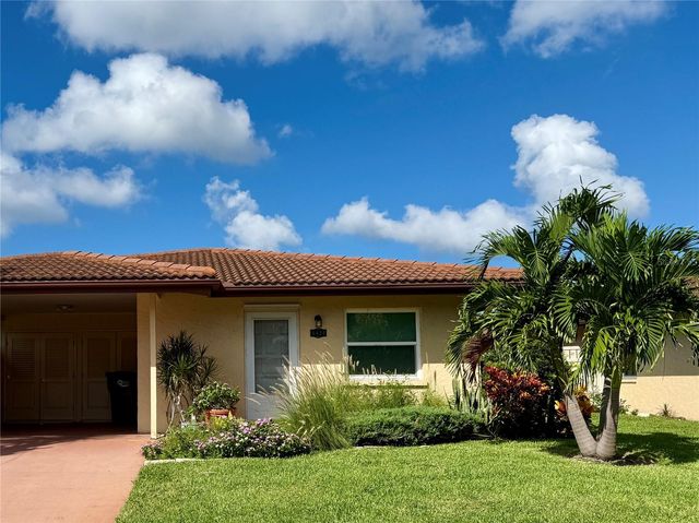 6424 AUBURN AVENUE, Bradenton, FL 34207