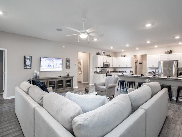 549 SILVER COURSE RADIAL, Ocala, FL 34472