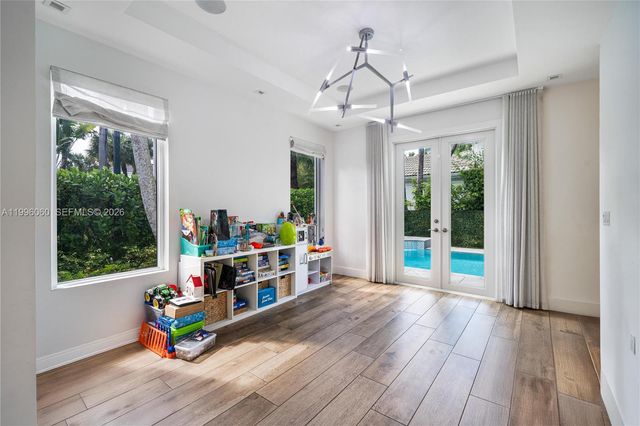 3703 NE 199th St, Aventura, FL 33180