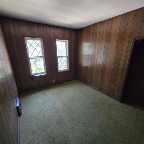 2833 S Wentworth AVENUE, Milwaukee, WI 53207