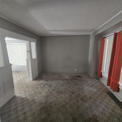 2833 S Wentworth AVENUE, Milwaukee, WI 53207