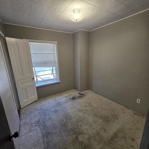 2833 S Wentworth AVENUE, Milwaukee, WI 53207
