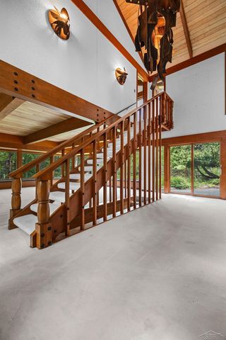 4535 N River Road, Freeland, MI 48623