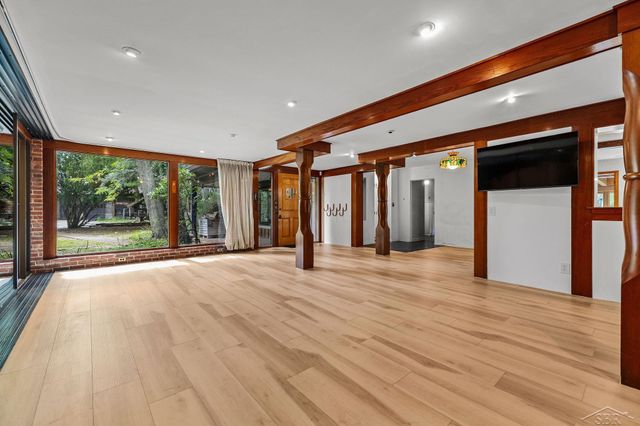 4535 N River Road, Freeland, MI 48623