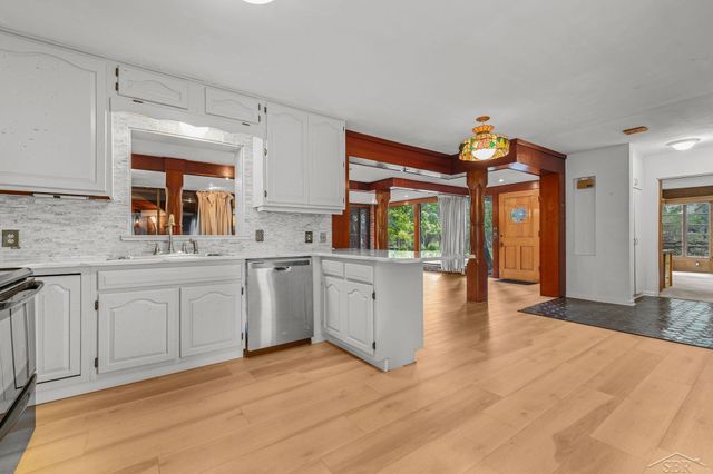 4535 N River Road, Freeland, MI 48623
