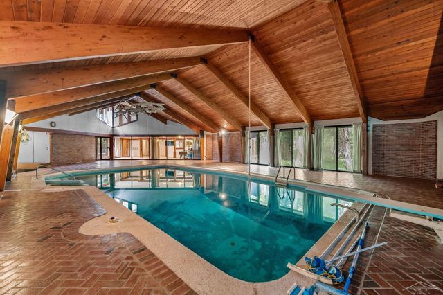 4535 N River Road, Freeland, MI 48623