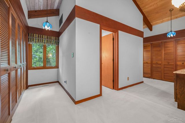 4535 N River Road, Freeland, MI 48623