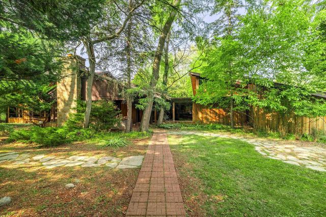 4535 N River Road, Freeland, MI 48623