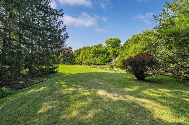 4535 N River Road, Freeland, MI 48623