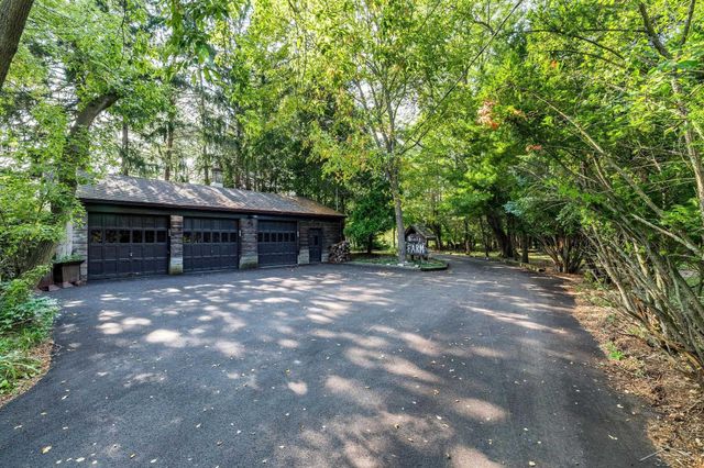 4535 N River Road, Freeland, MI 48623