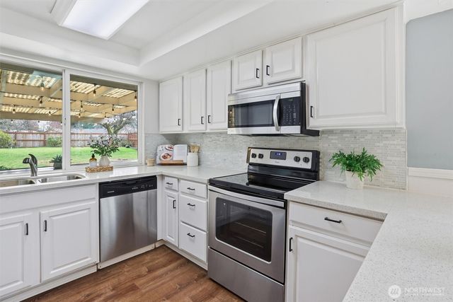 17010 137 Place SE, Renton, WA 98058