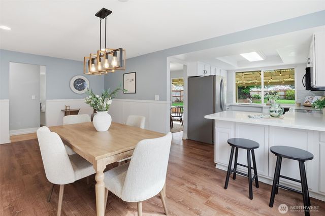 17010 137 Place SE, Renton, WA 98058