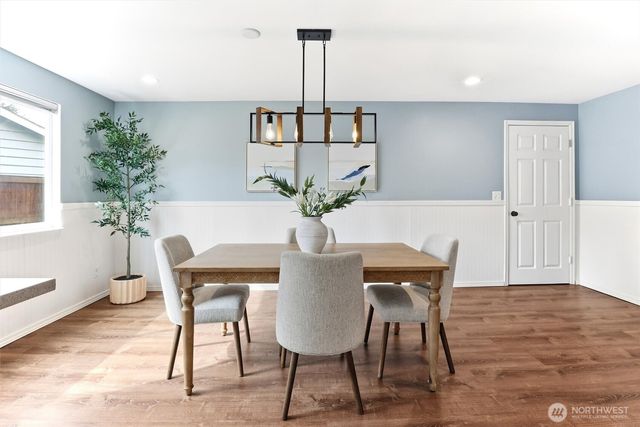 17010 137 Place SE, Renton, WA 98058