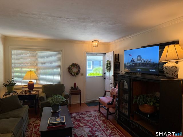 20 Plymouth Court 20, Clinton, CT 06413