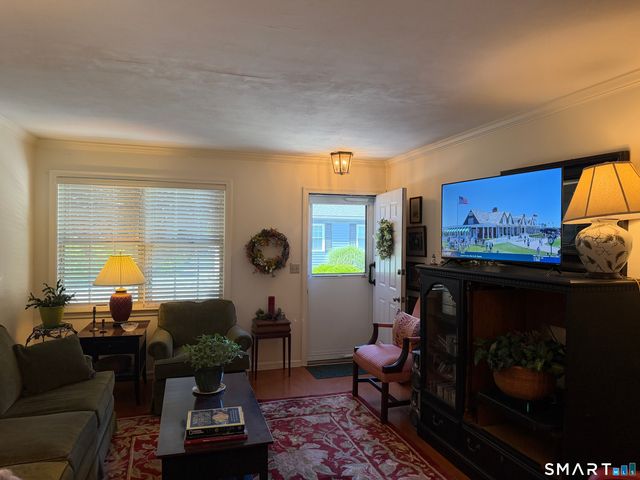 20 Plymouth Court 20, Clinton, CT 06413