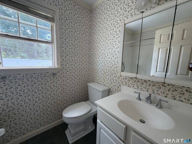20 Plymouth Court 20, Clinton, CT 06413