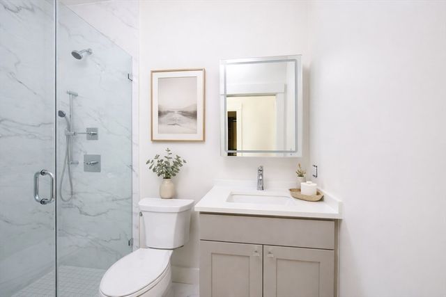 21 Tanglewood Road 4, Boston, MA 02124