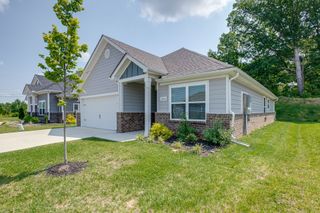 1003 Autumnwood Drive, Dickson, TN 37055