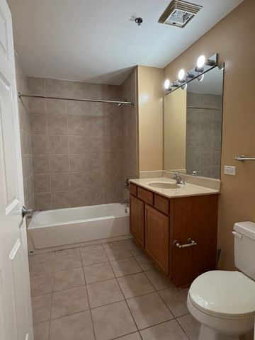 1600 S indiana Avenue 1207, Chicago, IL 60616
