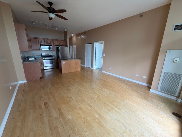 1600 S indiana Avenue 1207, Chicago, IL 60616