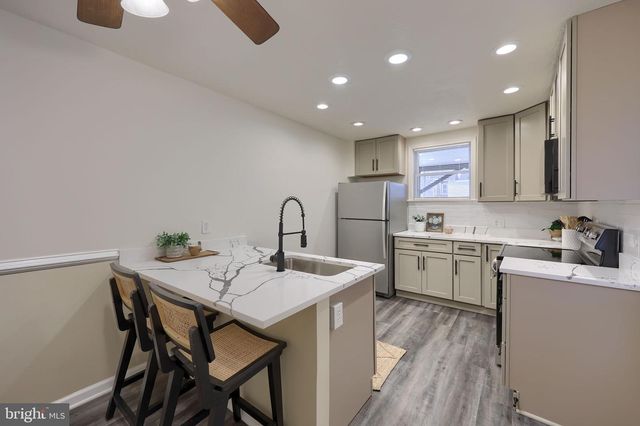 528 HIGH ST, Lancaster, PA 17603