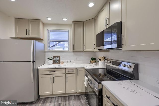 528 HIGH ST, Lancaster, PA 17603