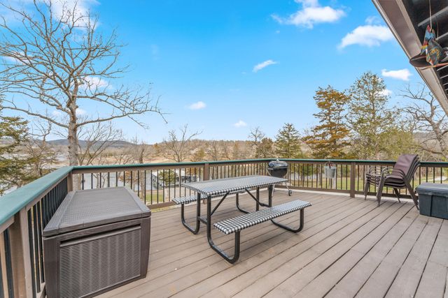 119 Kings Cove Lane, Reeds Spring, MO 65737