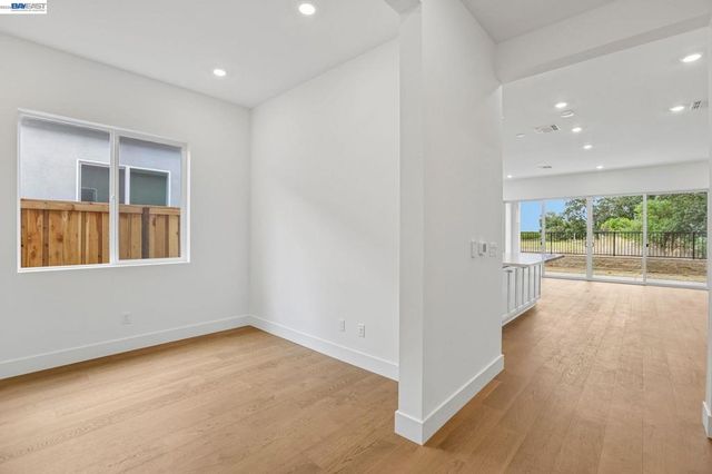 1079 Riverbend Drive, Brentwood, CA 94513