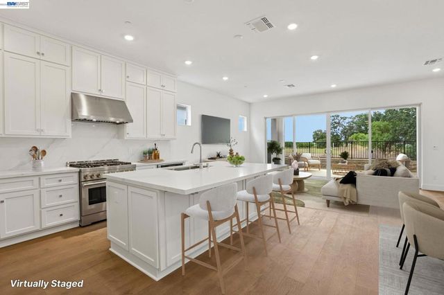 1079 Riverbend Drive, Brentwood, CA 94513