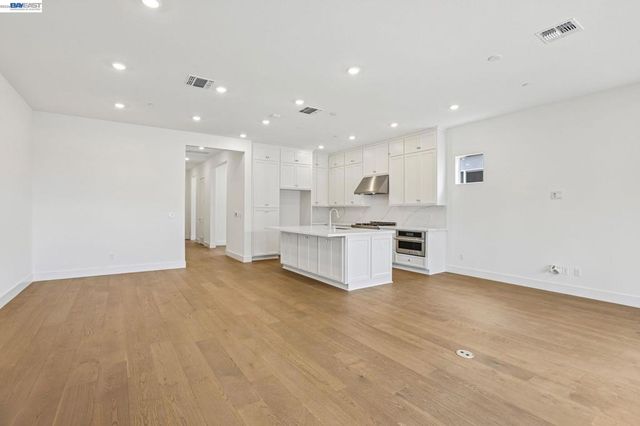 1079 Riverbend Drive, Brentwood, CA 94513