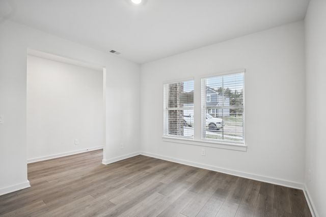 523 Goldfinch Way, Clarksville, TN 37043