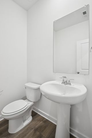 523 Goldfinch Way, Clarksville, TN 37043