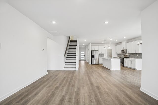 523 Goldfinch Way, Clarksville, TN 37043