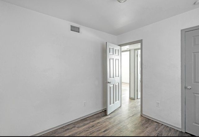 916 Isbell Road D, Fort Worth, TX 76114