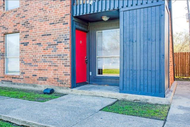 916 Isbell Road D, Fort Worth, TX 76114