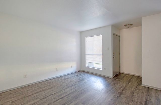 916 Isbell Road D, Fort Worth, TX 76114