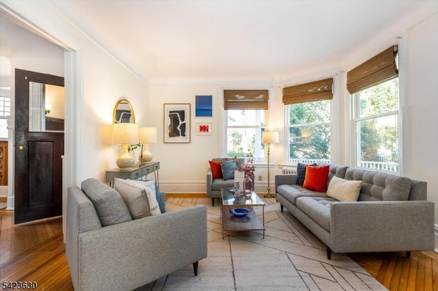 39 Draper Ter, Montclair Twp., NJ 07042