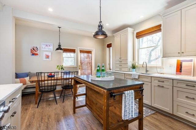 39 Draper Ter, Montclair Twp., NJ 07042