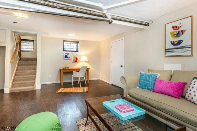 39 Draper Ter, Montclair Twp., NJ 07042