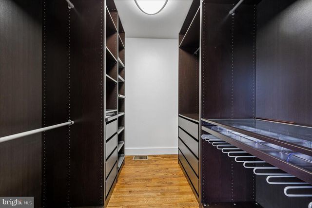 6309 LENOX RD, Bethesda, MD 20817